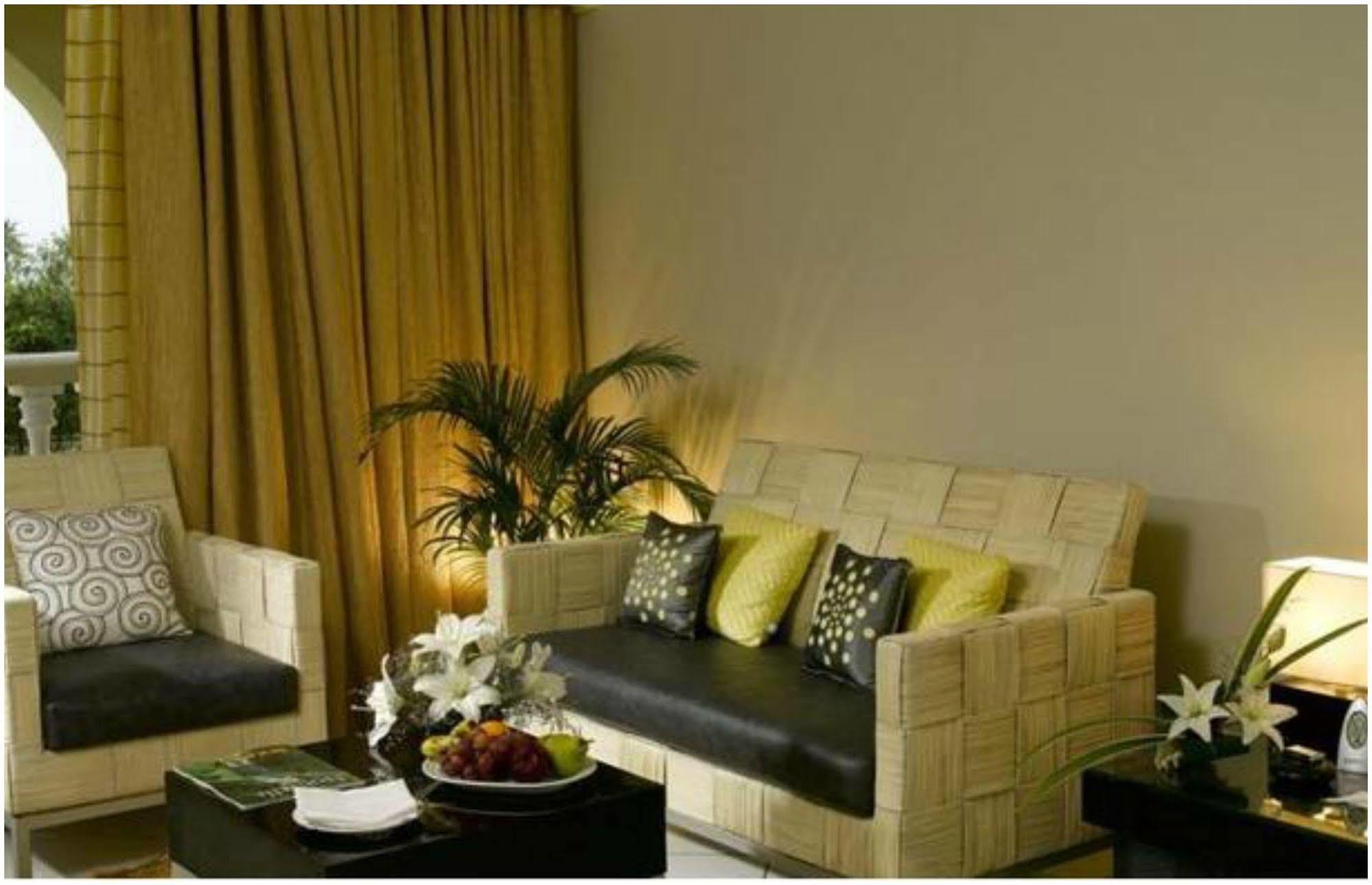 The Zuri White Sands, Goa Resort & Casino Varca Exterior photo